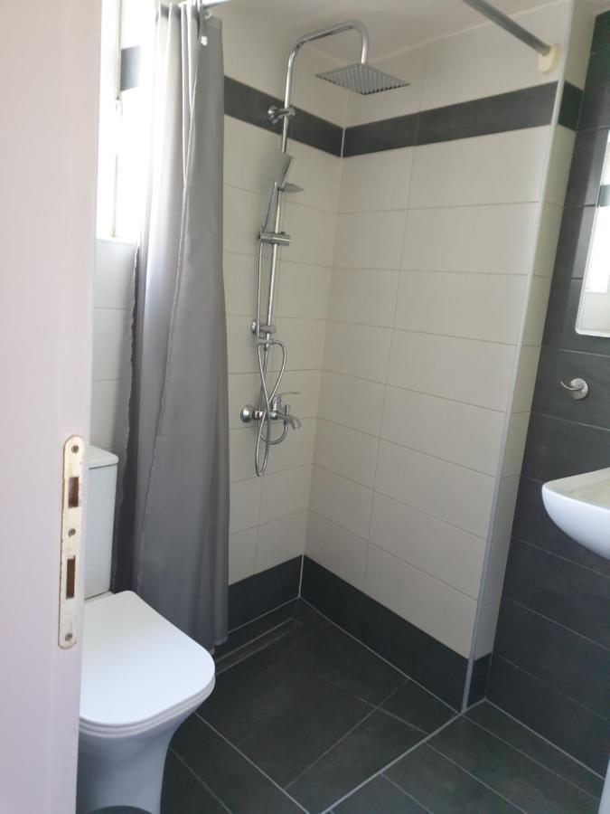 A Pleasent Small -studio Close To The Port Of Apartment *